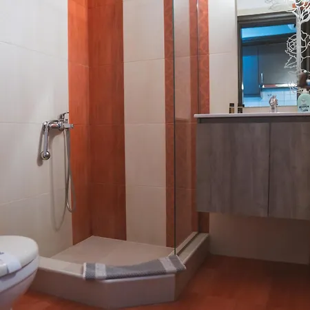 Neraides Pensión Káto Loutrákion