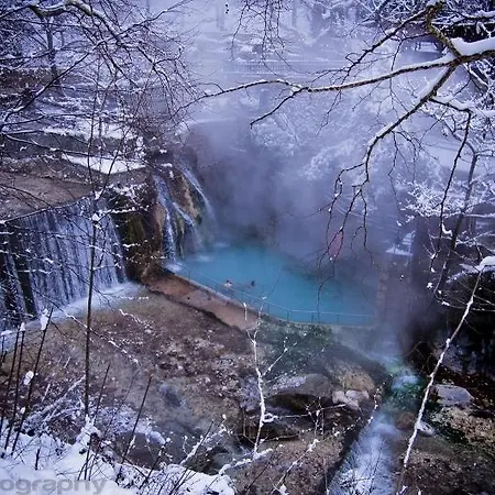 Neraides 4* Káto Loutrákion